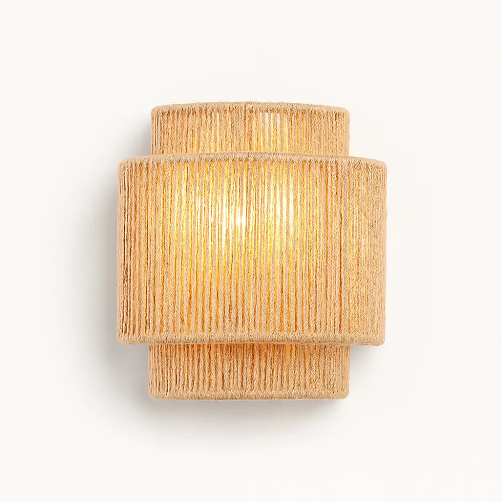 Applique murale bois design moderne en rotin tissé style japonais forme cylindrique éclairage doux atmosphère zen