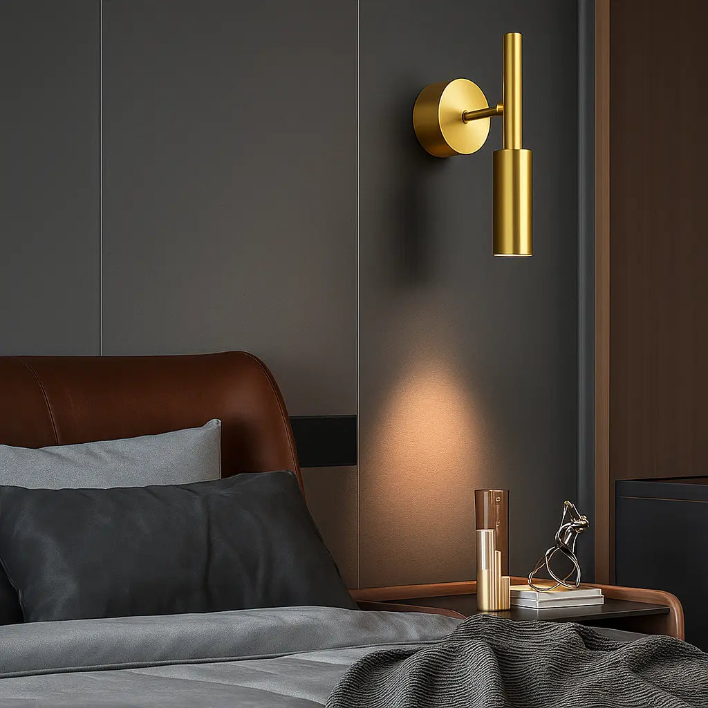 Applique murale dorée design géométrique en métal réglable LED intégrée