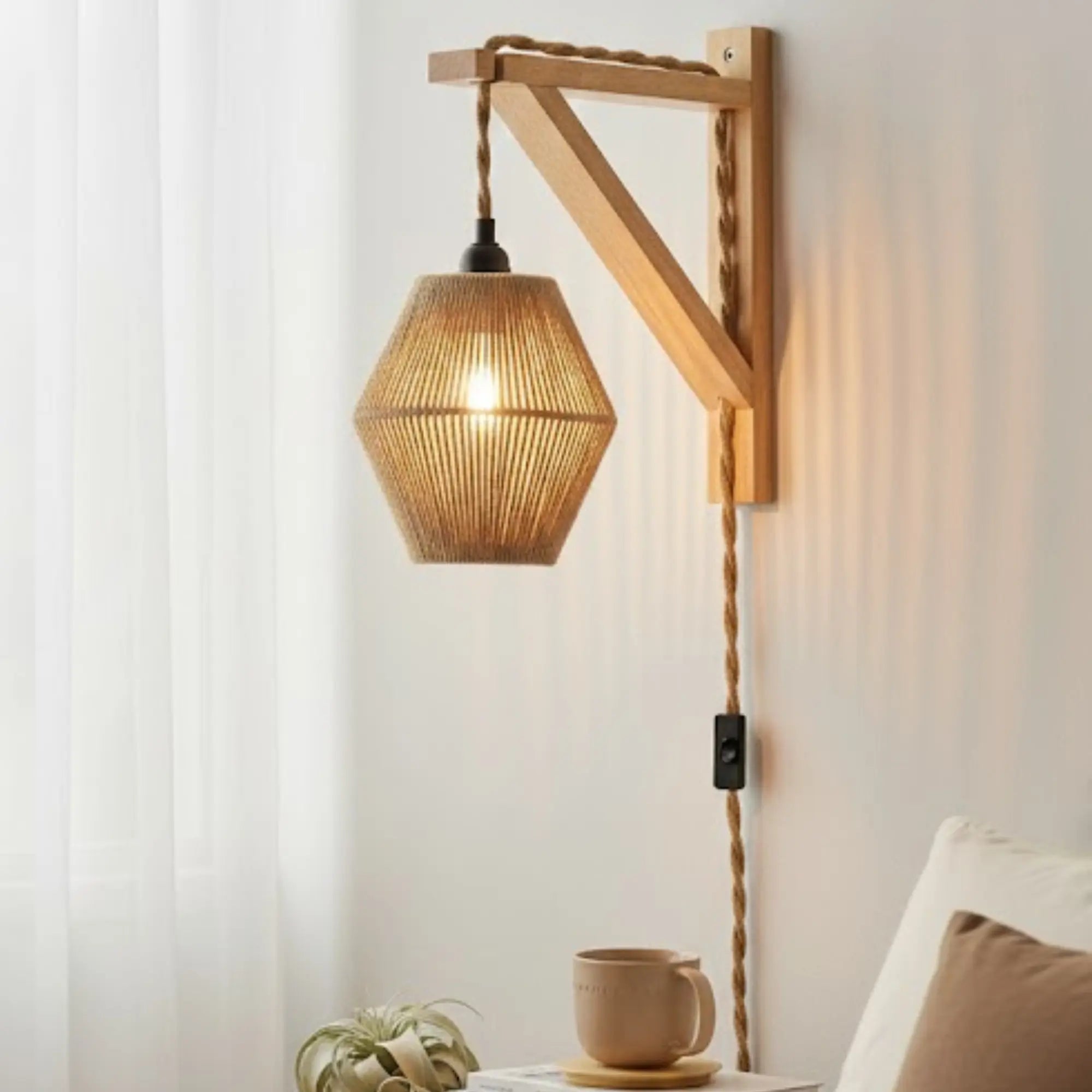 Applique murale bois design rétro abat-jour tressé structure angulaire