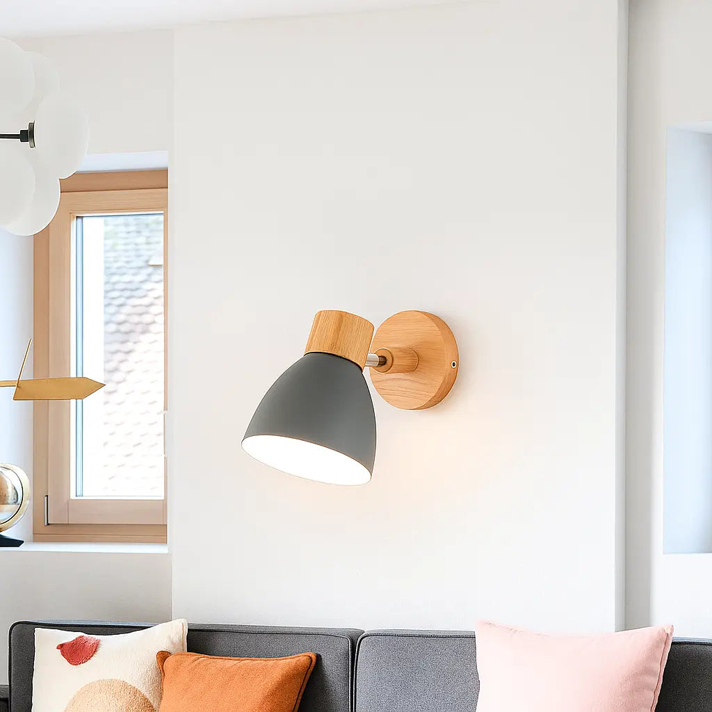 Applique murale bois E27 style nordique socle naturel abat-jour coloré