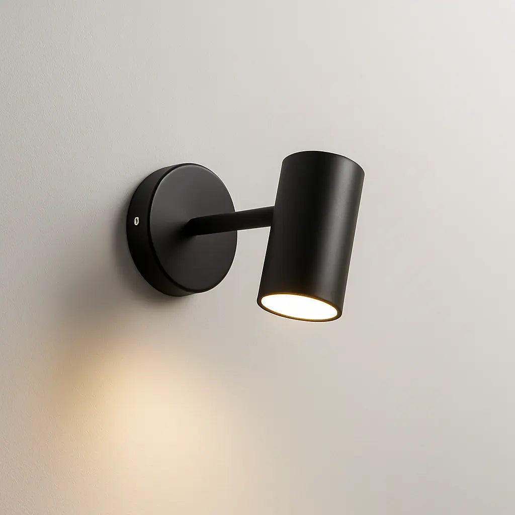 Applique murale dorée design cylindrique orientable style moderne