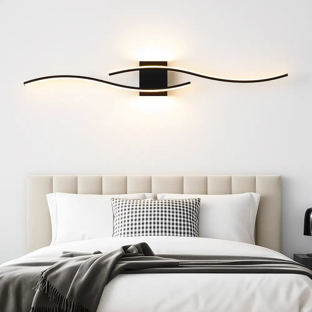 Applique murale dorée LED moderne incurvée en alliage métallique