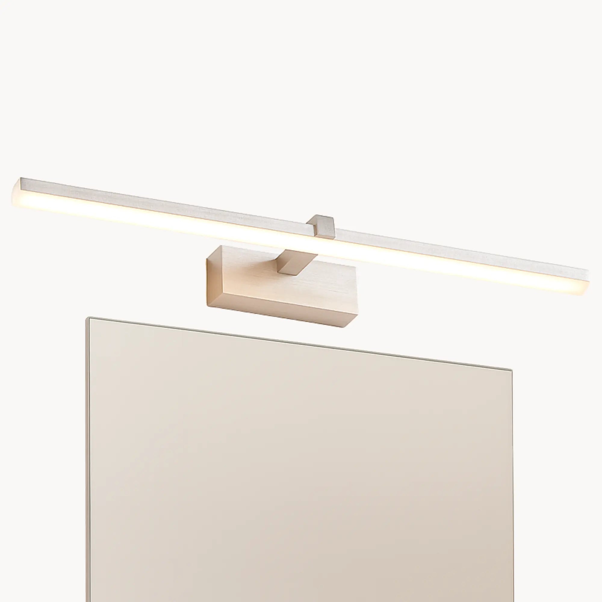 Applique murale salle de bain LED design pour miroir en acier élégant et moderne