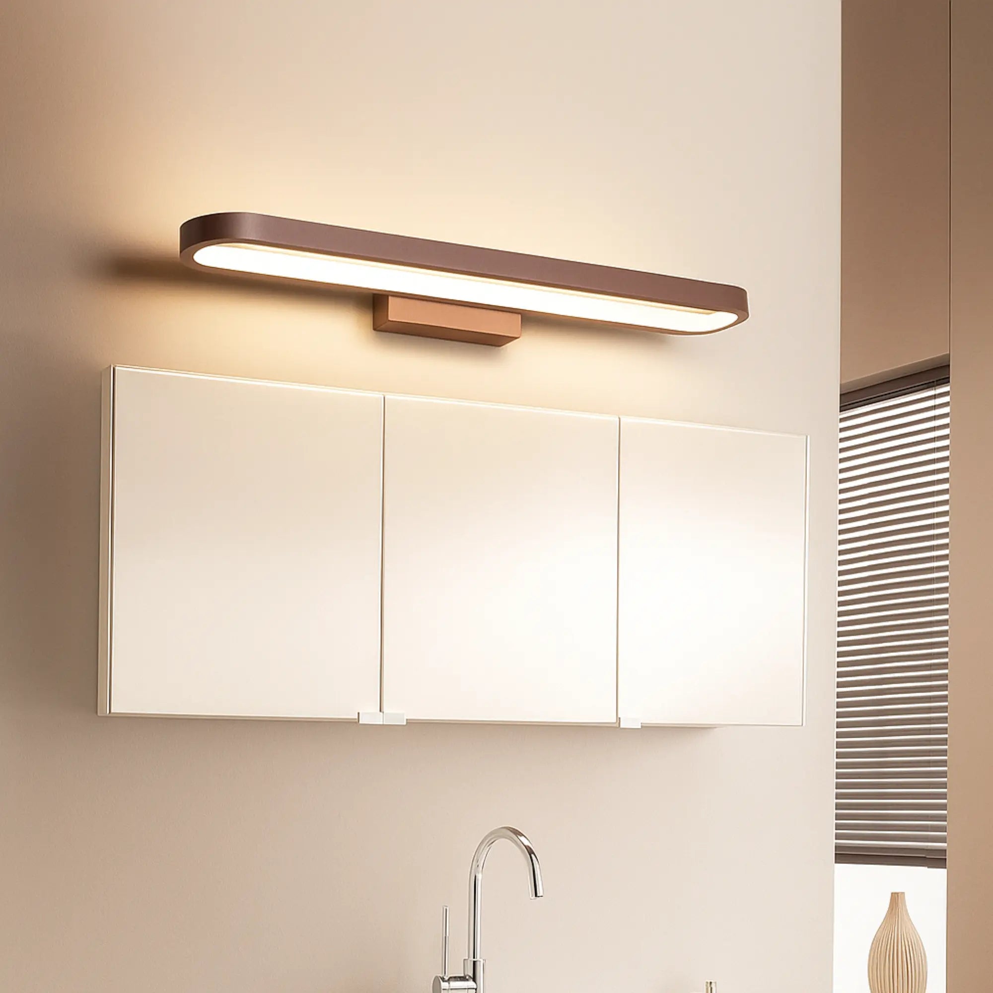 Applique murale salle de bain LED marron design fin moderne