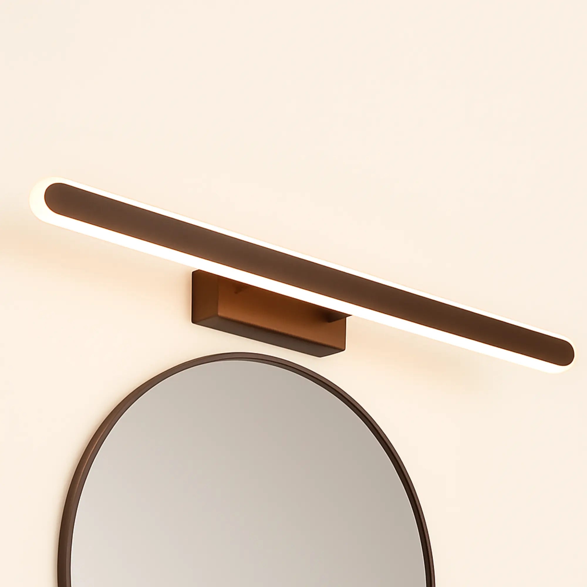 Applique murale salle de bain LED contemporaine design épuré marron intégration harmonieuse