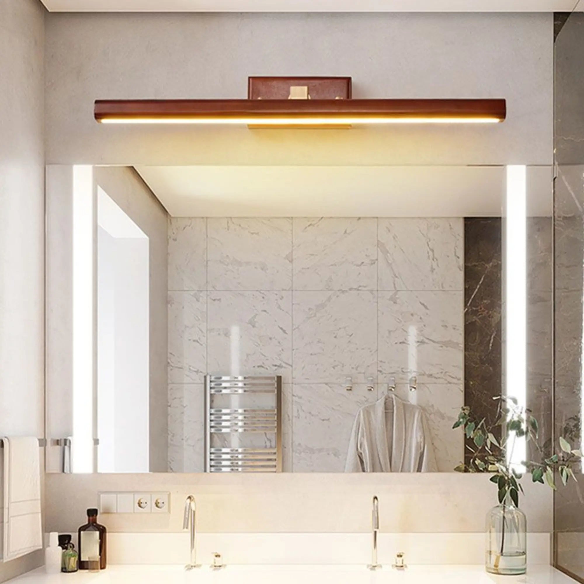 Applique murale salle de bain LED rotative en bois clair éclairage doux design moderne ajustable