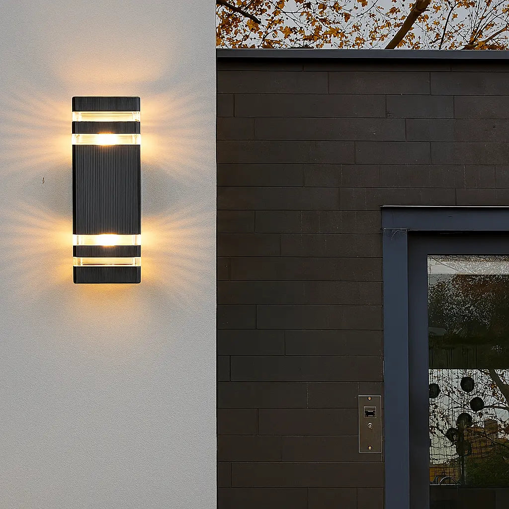 Applique murale ronde LED extérieure aluminium noir design moderne