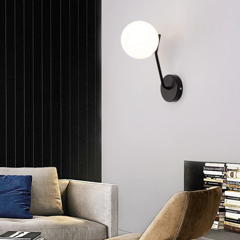 Applique Murale Design Italien LED Lune Dorée Minimaliste Elegante