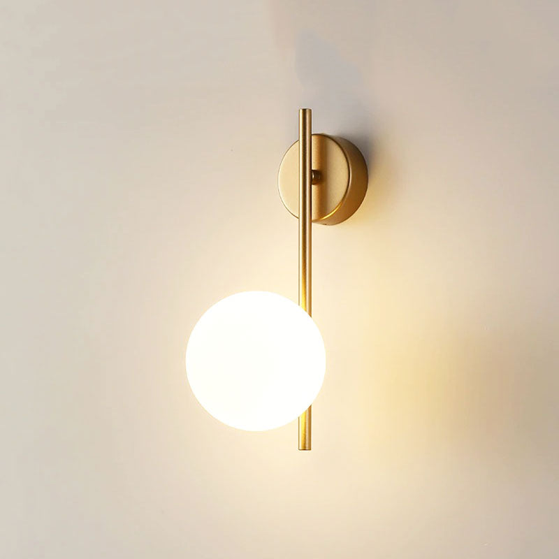 Applique murale ronde design LED forme lune finition dorée ajustable pour intérieur moderne