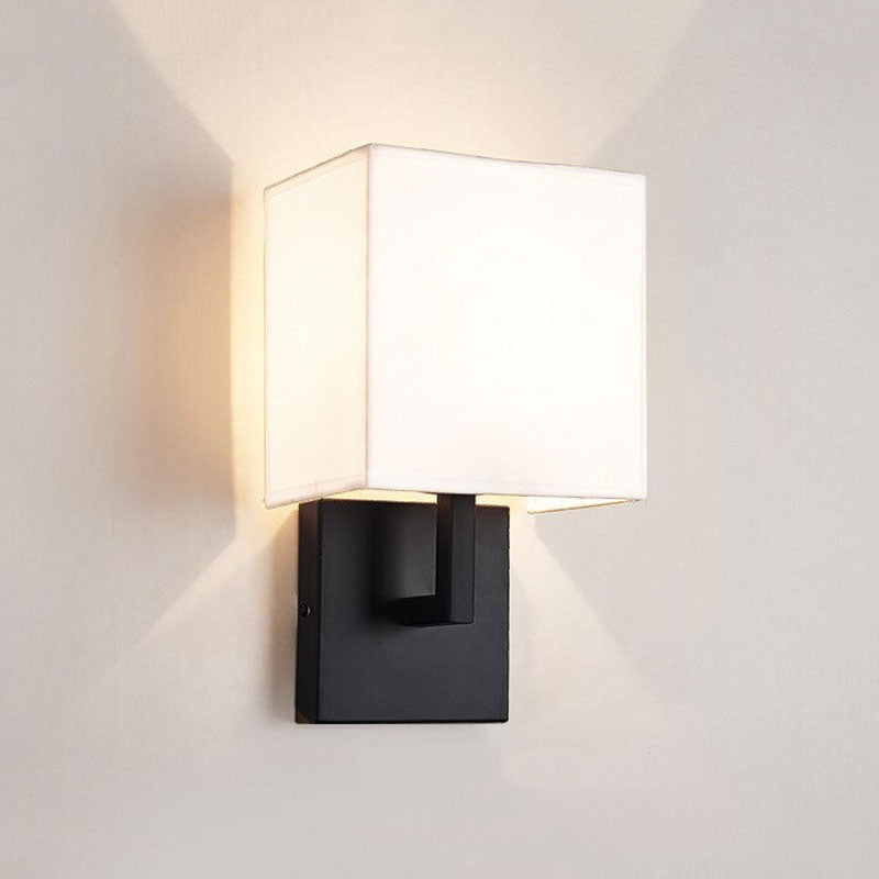 Applique murale escalier en métal avec abat-jour tissu style américain