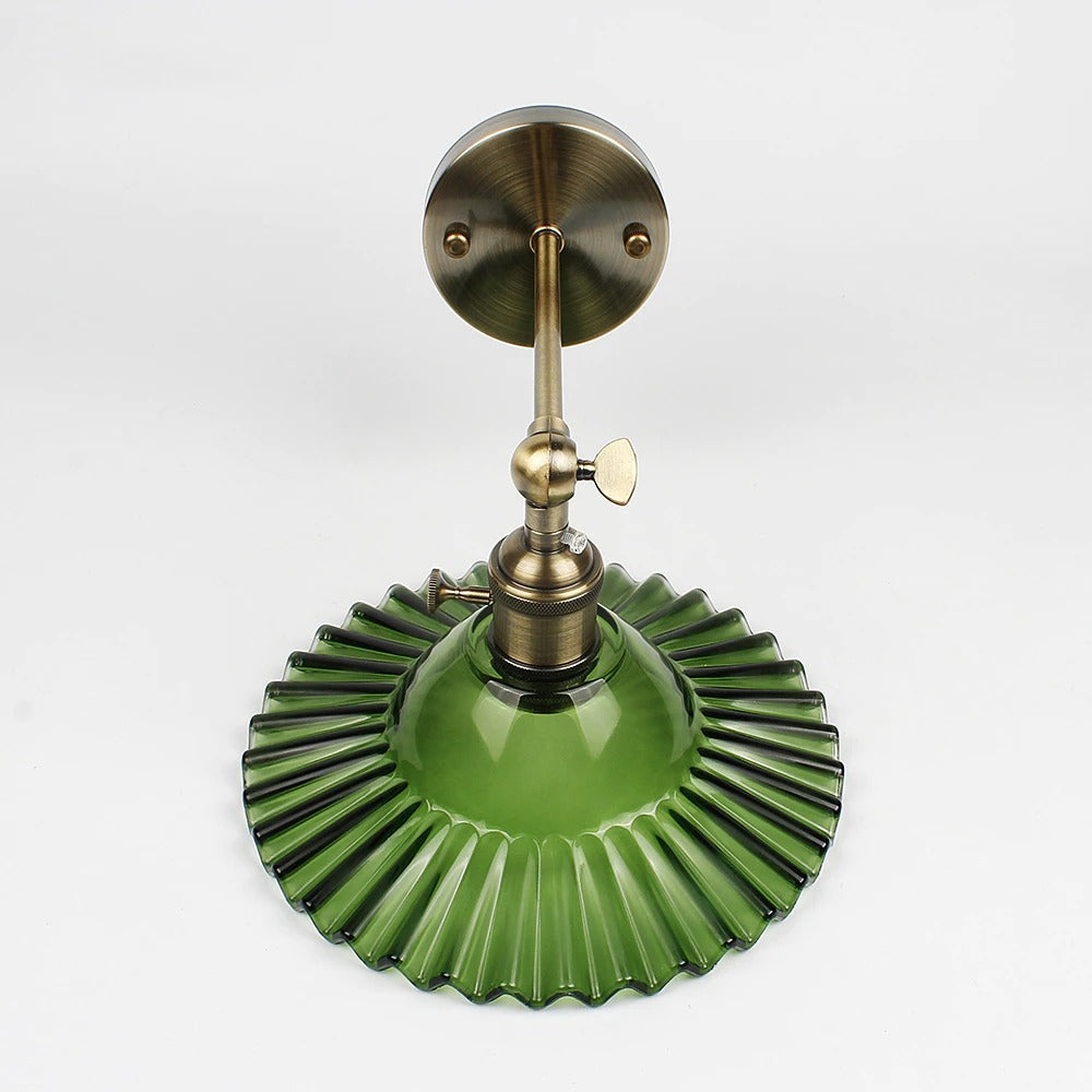 Applique murale en verre vintage abat-jour crêpé ambiance rétro chic élégance discrète style industriel salon chambre