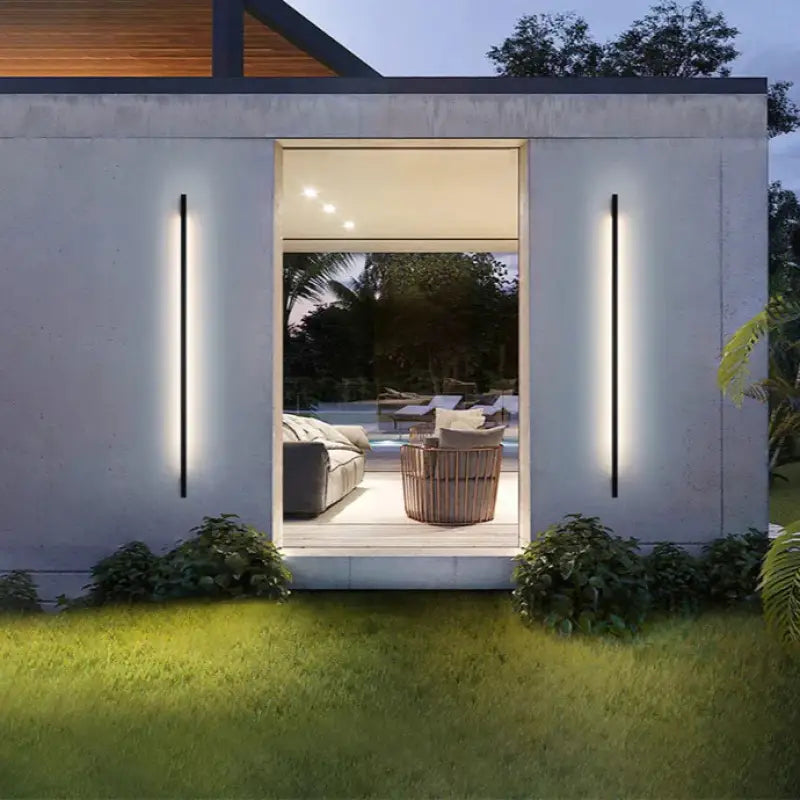 Applique murale extérieur pour terrasse en LED longue et fine