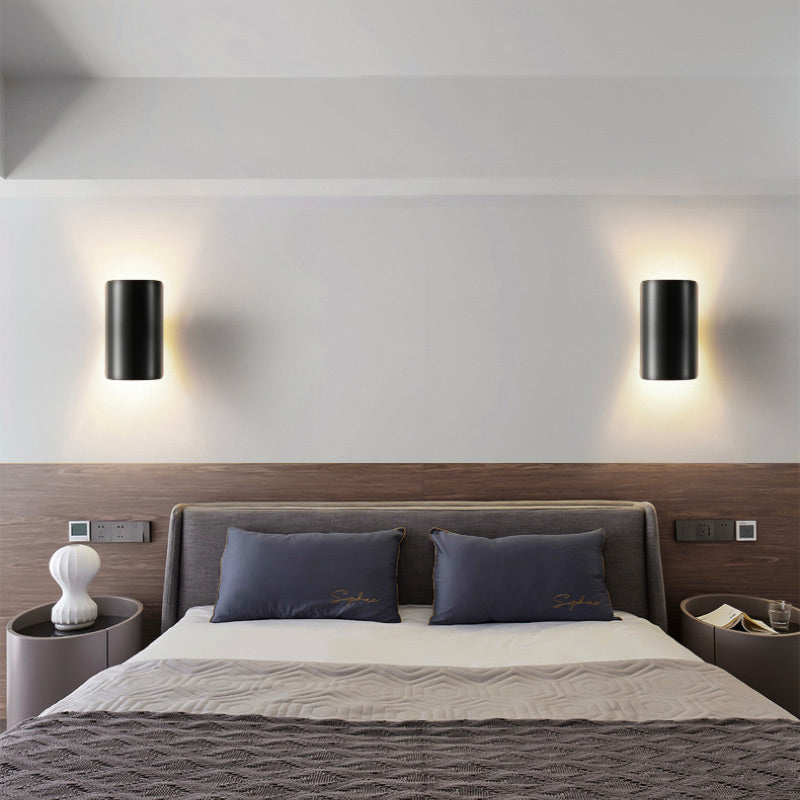 Applique murale salle de bain en métal design moderne LED