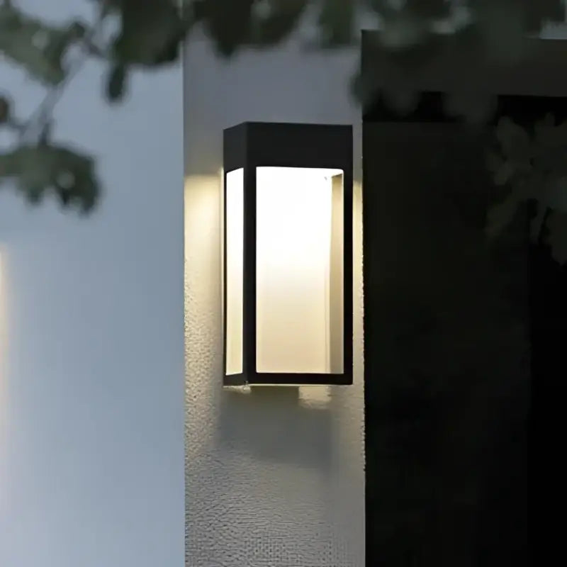 Luminaire Extérieur IP68 Robuste et Étanche en Métal