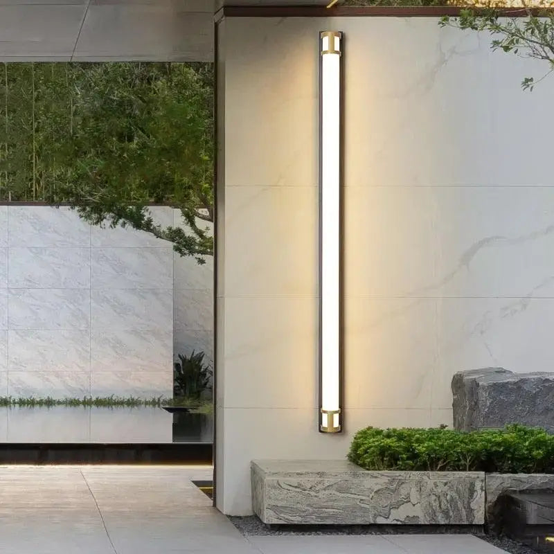 APPLIQUE MURALE EXTÉRIEUR POUR TERRASSE en LED puissant design moderne aluminium