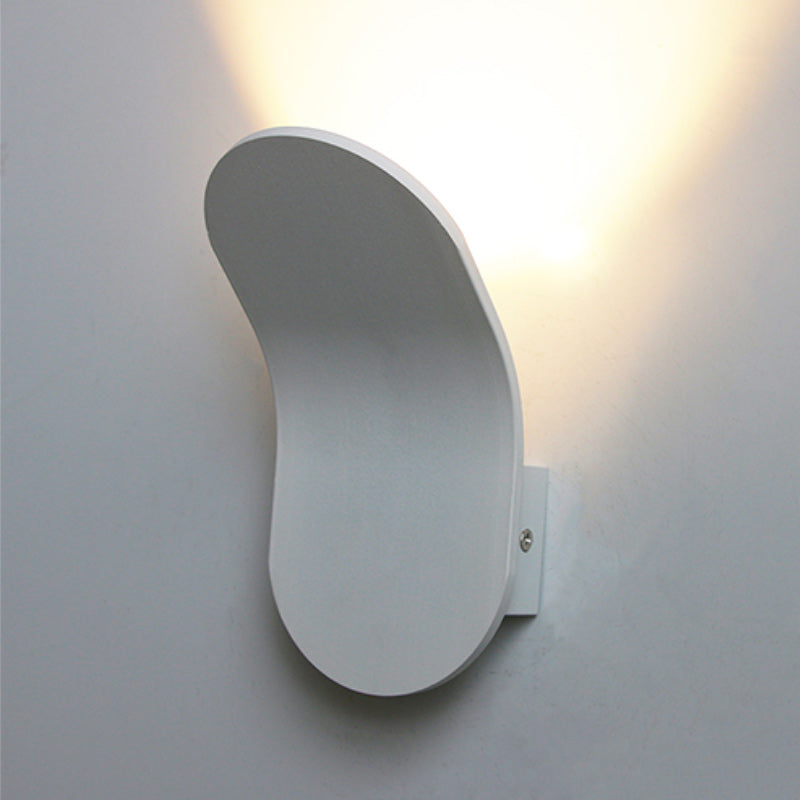 Applique murale design italien LED blanche épurée éclat doux ajustable robuste